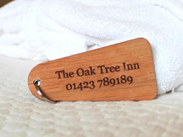 Oak Tree Inn Brafferton Extérieur photo